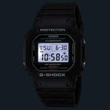 Ura moška Casio G-Shock DW-5600UE-1ER (Ø 42,5 mm) - Shopper.si