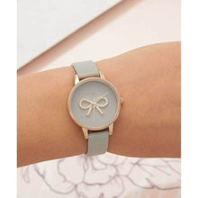 Ura ženska Olivia Burton OB16VB04 (Ø 30 mm) - Shopper.si