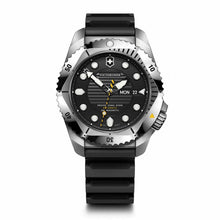 Ura moška Victorinox V241994 - Shopper.si