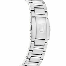 V4HF1EE782DBA911D00365F52C96F78A2EAR6187165P8