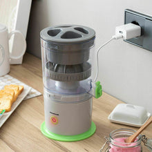 Polnilni avtomatski sokovnik Juisso InnovaGoods - Shopper.si